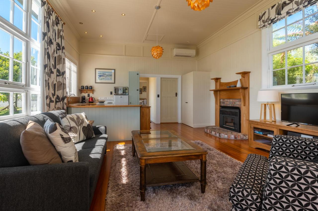 Kina Beach Cottages Tasman Екстер'єр фото