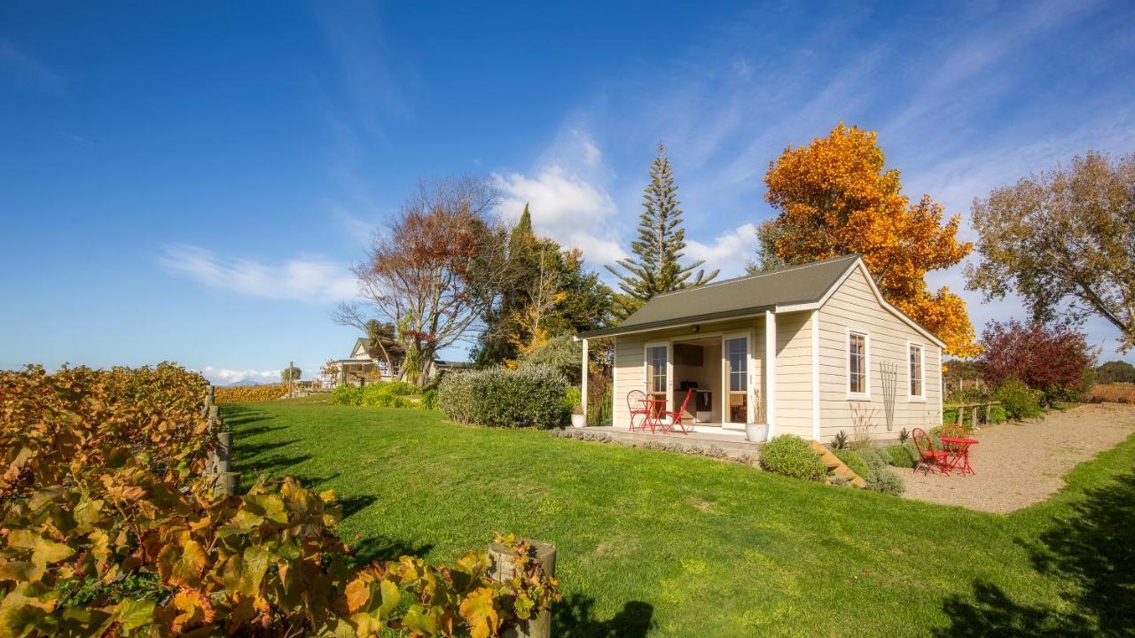 Kina Beach Cottages Tasman Екстер'єр фото